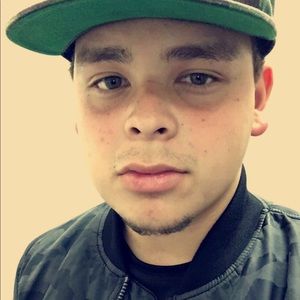 Meet your Posher, Edgar moises